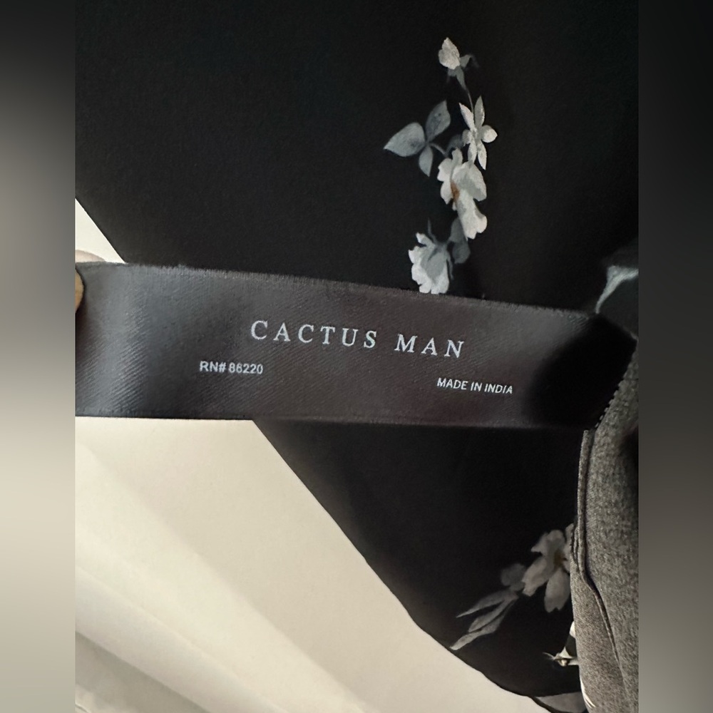 Cactus Man - Ricky Singh Tropical Button Up Shirt - Picture 5 of 10